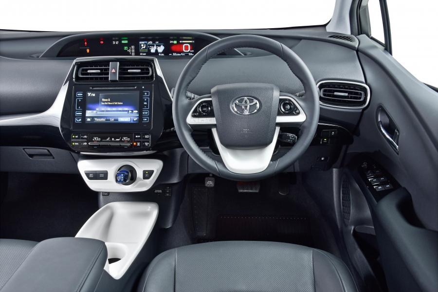  Toyota Prius 2016 года  (ZA) (фото 25 из 30)